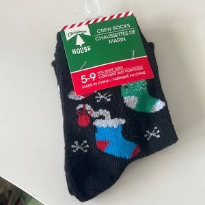 Christmas House Crew Socks Sz 5-9 NWT